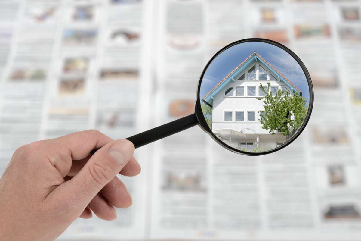 Analyzing Listings and Vacancies for a Rental Property Purchase Image