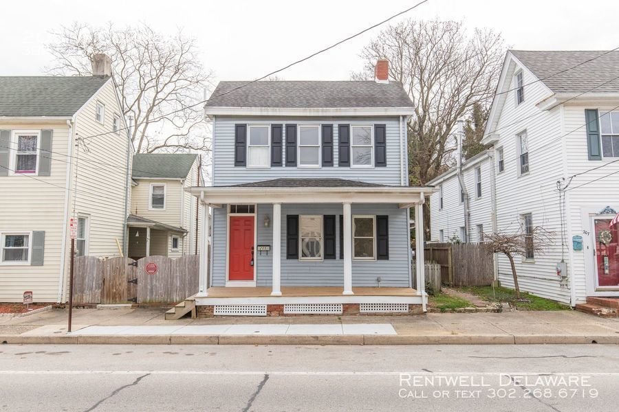 house on street delaware